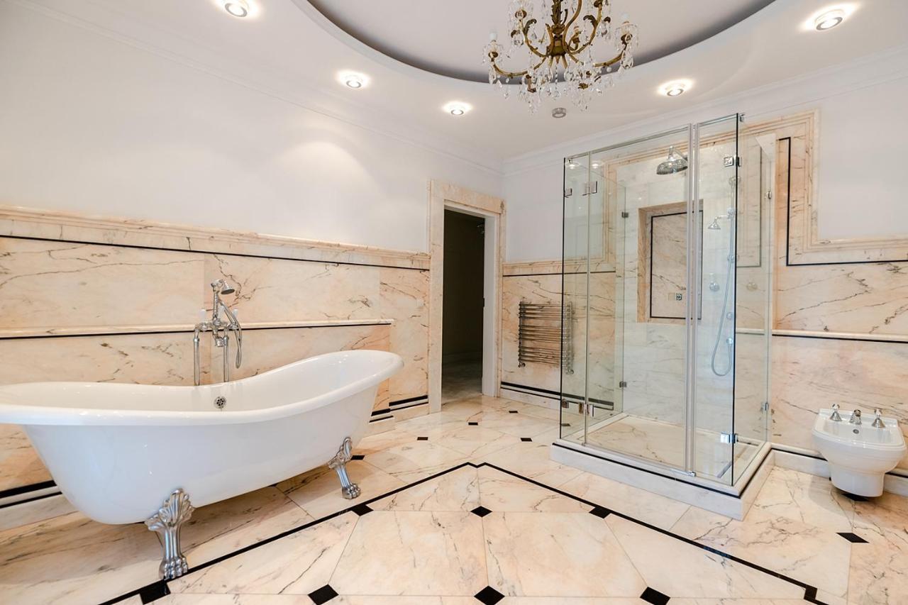 Luxury Villa Indoor Pool Warsaw Magdalenka Buitenkant foto